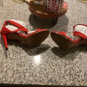 Kenneth Cole Vibrant Red Women's Heels